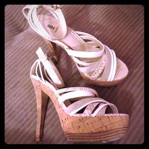 🎊🎉🎈FLASH SALE 20%off!🎈🎊🎉 Bakers high heal