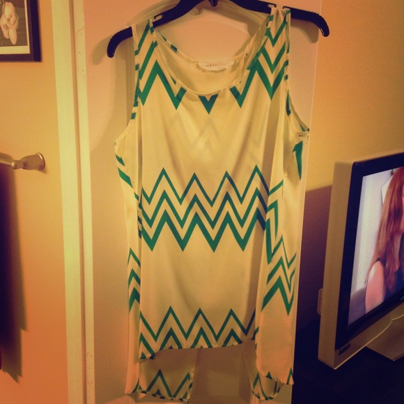 Cute Chevron Top