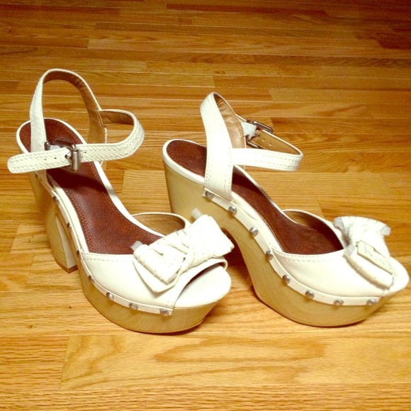 Never worn Wedges