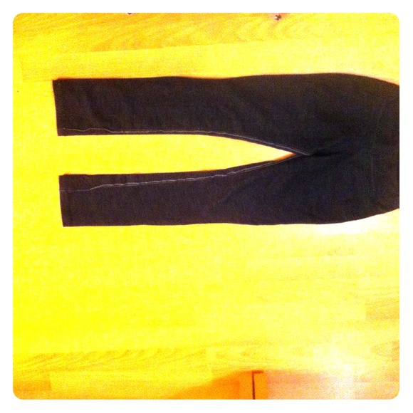 Dark grey inside out seam lulu lemon pants size 4