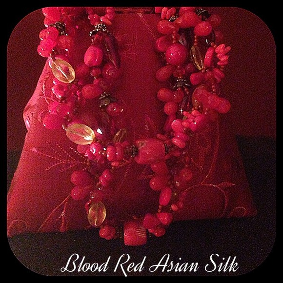 Asian evening bag with gorgeous gemstone handles - Picture 2 of 4