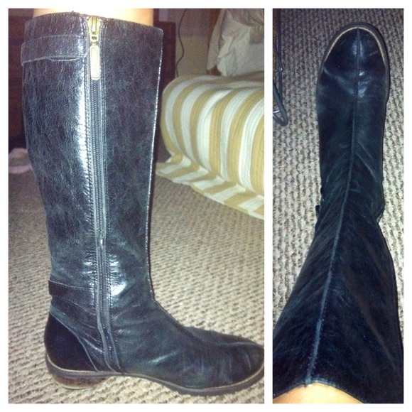 SOLD!!!!!!! Seychelles black leather riding boots