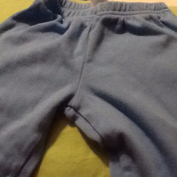 2 piece - Picture 2 of 2