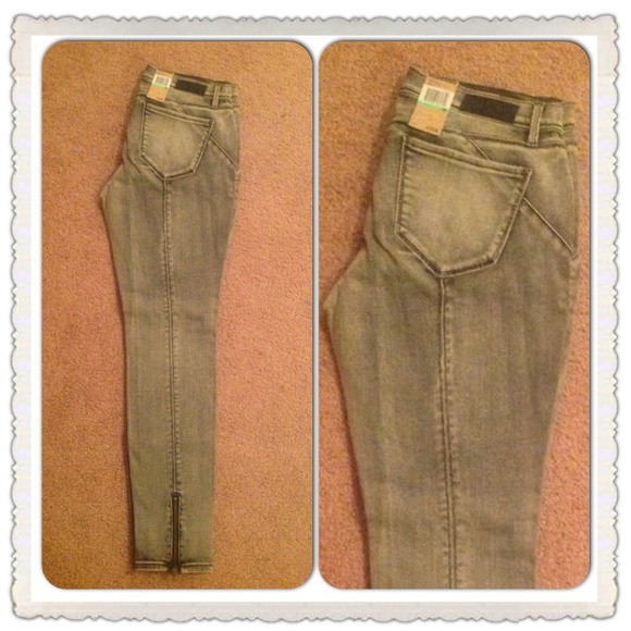 🌹N/A🌹DKNY Skinny Jeans Grey Wash - Picture 2 of 4