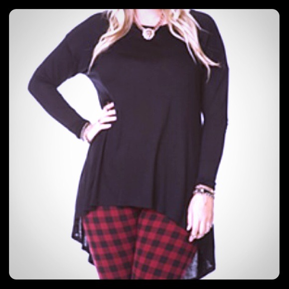 🚫SOLD🚫Hi-low dolman top