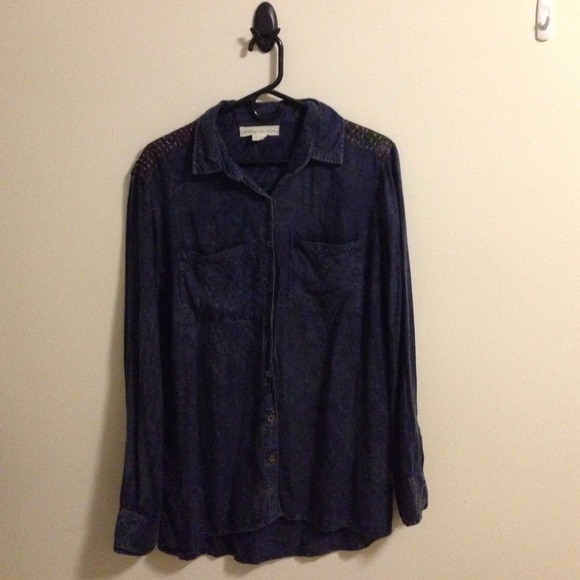 Jeans looking smooth fabric button up