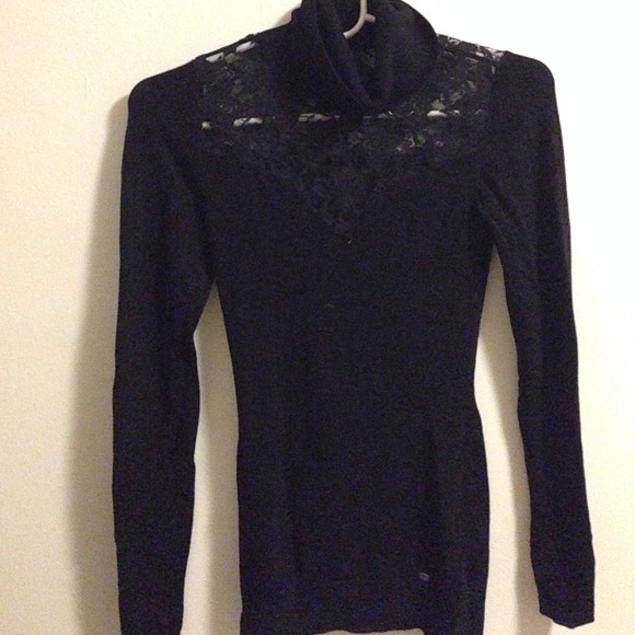 Guess sweater