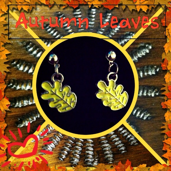 Fall Leaves Post Earrings - Picture 2 of 3