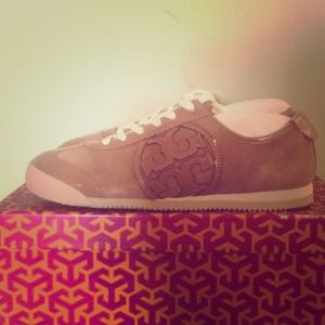 Tory Burch Sneakers