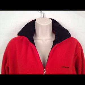 Women's Medium Patagonia Red Fleece Pullover