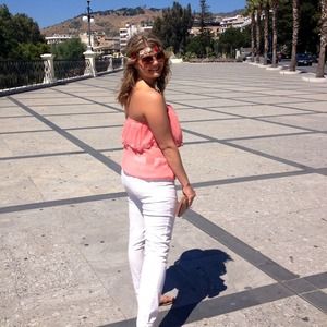 😘 meet your seller!