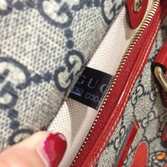 ✨sOLD ✨💯 authentic gucci bag - Picture 3 of 4