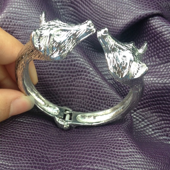 Wolf bracelet