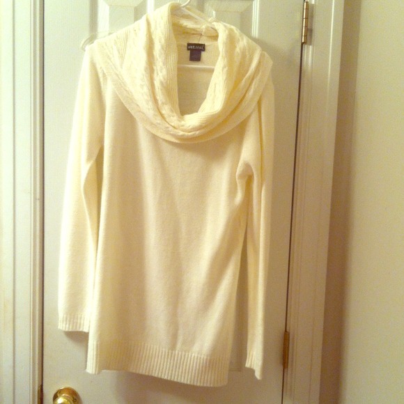 SWEATER DRESS - Picture 1 of 1