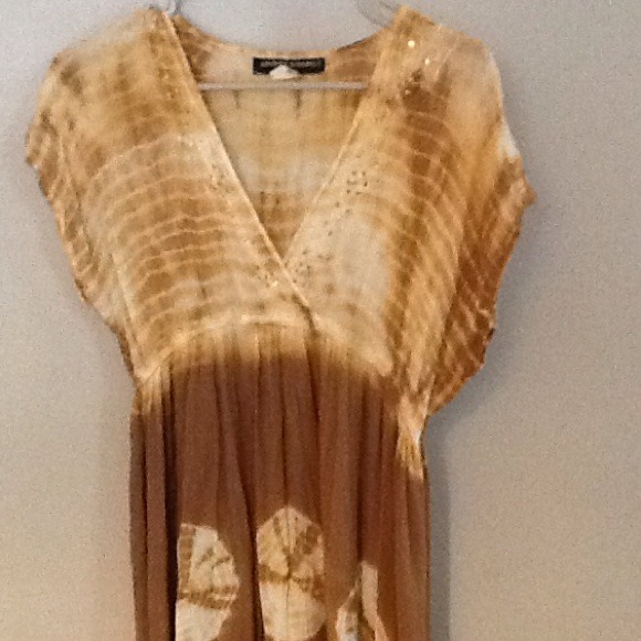 ❌SOLD IN BUNDLE ❌Tie Dye Dress - Picture 2 of 4