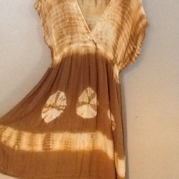 ❌SOLD IN BUNDLE ❌Tie Dye Dress - Picture 4 of 4