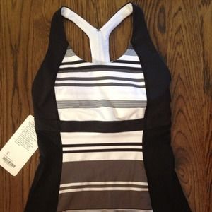 NWT Lululemon Fast Track Tank Black/White/Gray Sz4