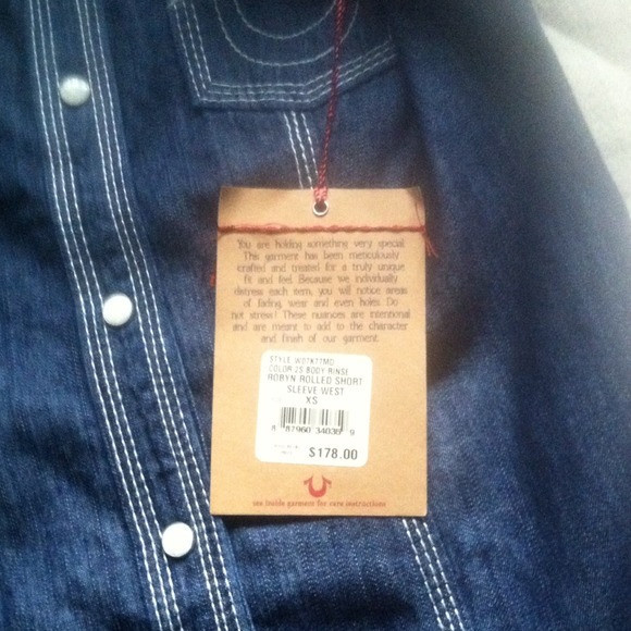 This true religion jean shirt - Picture 2 of 3