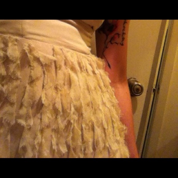 WHITEHOUSE BLACKMARKET ELEGANT STRAPLESS GOWN - Picture 3 of 3