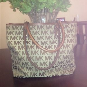 Authentic Michael Kors