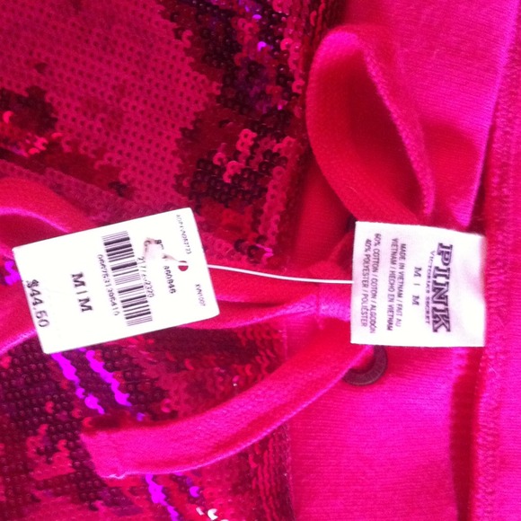 Shorts - Picture 3 of 3