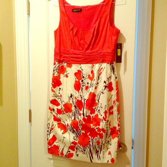 Red/orange/black/white graphic print dress