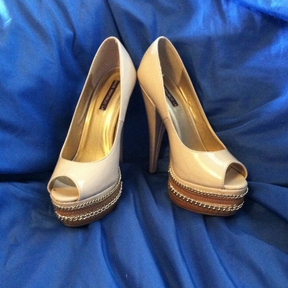 Brand new Shoe Republic LA shoes!