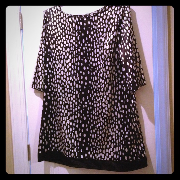 Black and white silky mini dress/tunic
