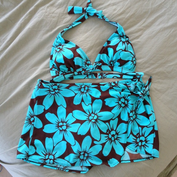NWOT Teal Skirted Bikini 👙