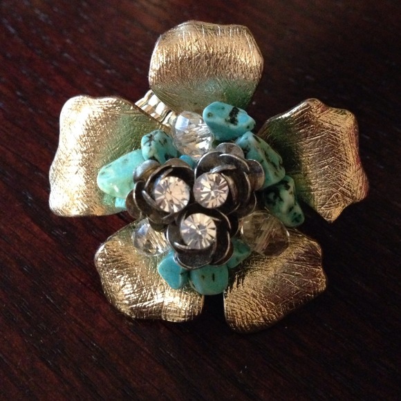 Ring!! WILL BUNDLE WITH ANY OTHER JEWELRY!!!! - Picture 3 of 3