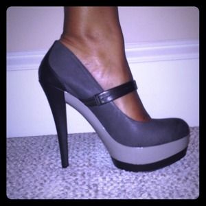 Jessica Simpson shoes and jewelry BUNDLE