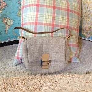 Fendi wool and leather logo bag