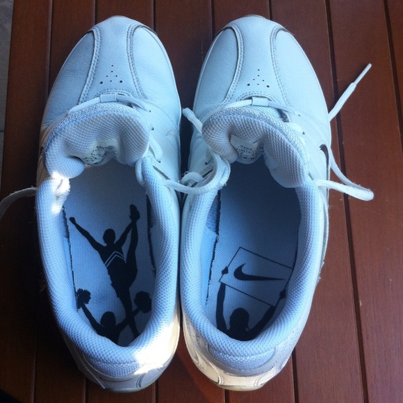 all white nike cheer shoes