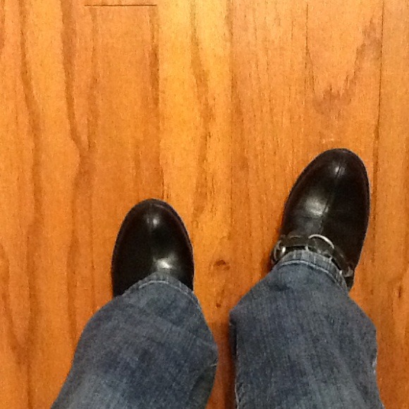 Frye black leather bootie. Size 7 M. NWOT - Picture 3 of 4