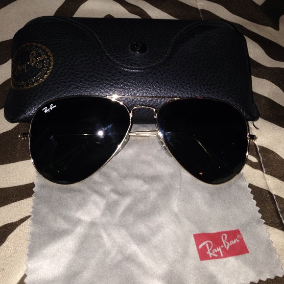Ray Ban Aviator Sunglasses Gold Metal