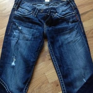 Silver Jeans Tuesday cut