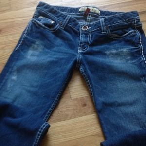 Buckle Jeans.. Stella style. Rhinestones!