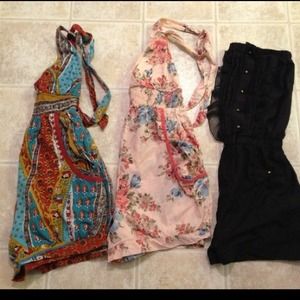 Selling 3 romper for one price size small WETSEAL