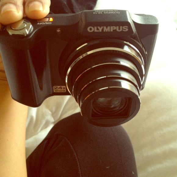 Olympus Accessories - like new on hold for today