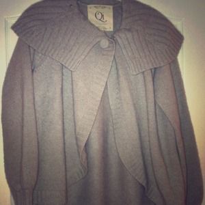 100% cashmere grey sweater