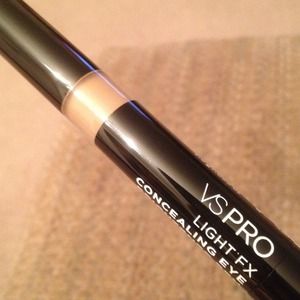 💢REDUCED💢 Victoria's Secret Eye Brightener Pen