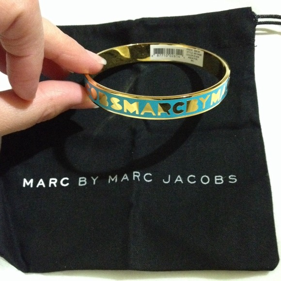 Marc by Marc Jacobs Jewelry - NWT Marc by Marc Jacobs Aqua/Gold wide bangle