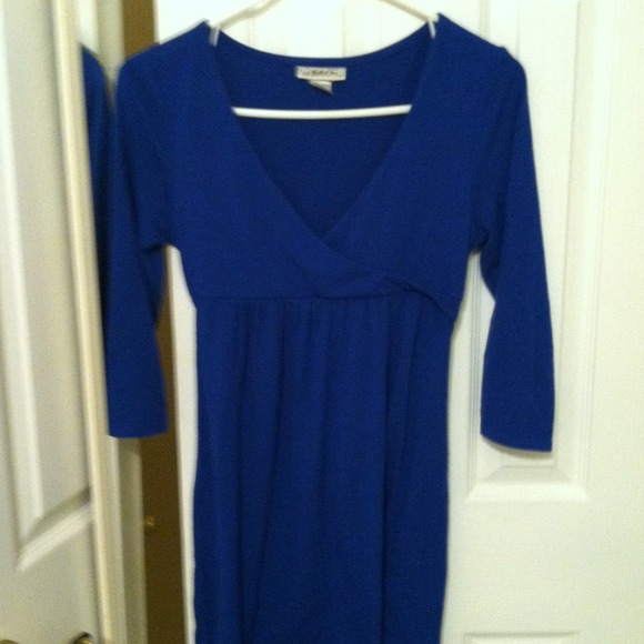 Navy v-neck dress