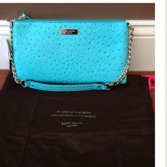 kate spade Handbags - NWT Kate Spade "Byrd - Wellsley Ostrich" pool bag