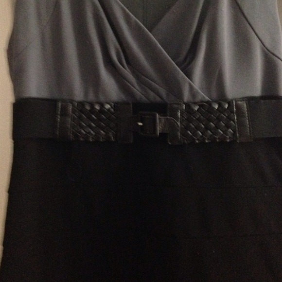 Dress - Picture 2 of 4