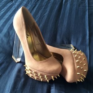 Sale Spike Platform Pumps Clear Heel in Blush