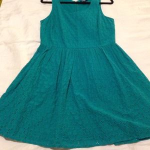 ❌Girly Teal Eyelet Dress