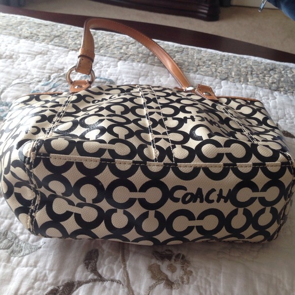 Coach purse!!
