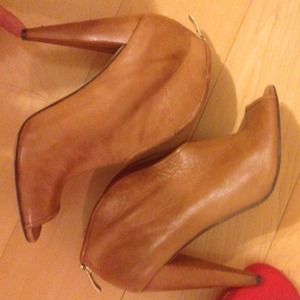 Vince Camuto leather booties