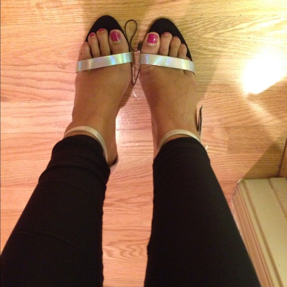 SOLD Zara iridescent sandals - Picture 2 of 3